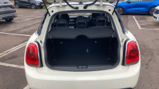 MINI Hatchback 1.5 Cooper 5dr Petrol Hatchback